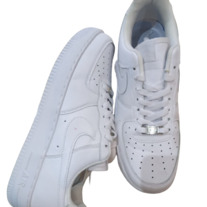 Nike Sneakers White Kshs. 3,900